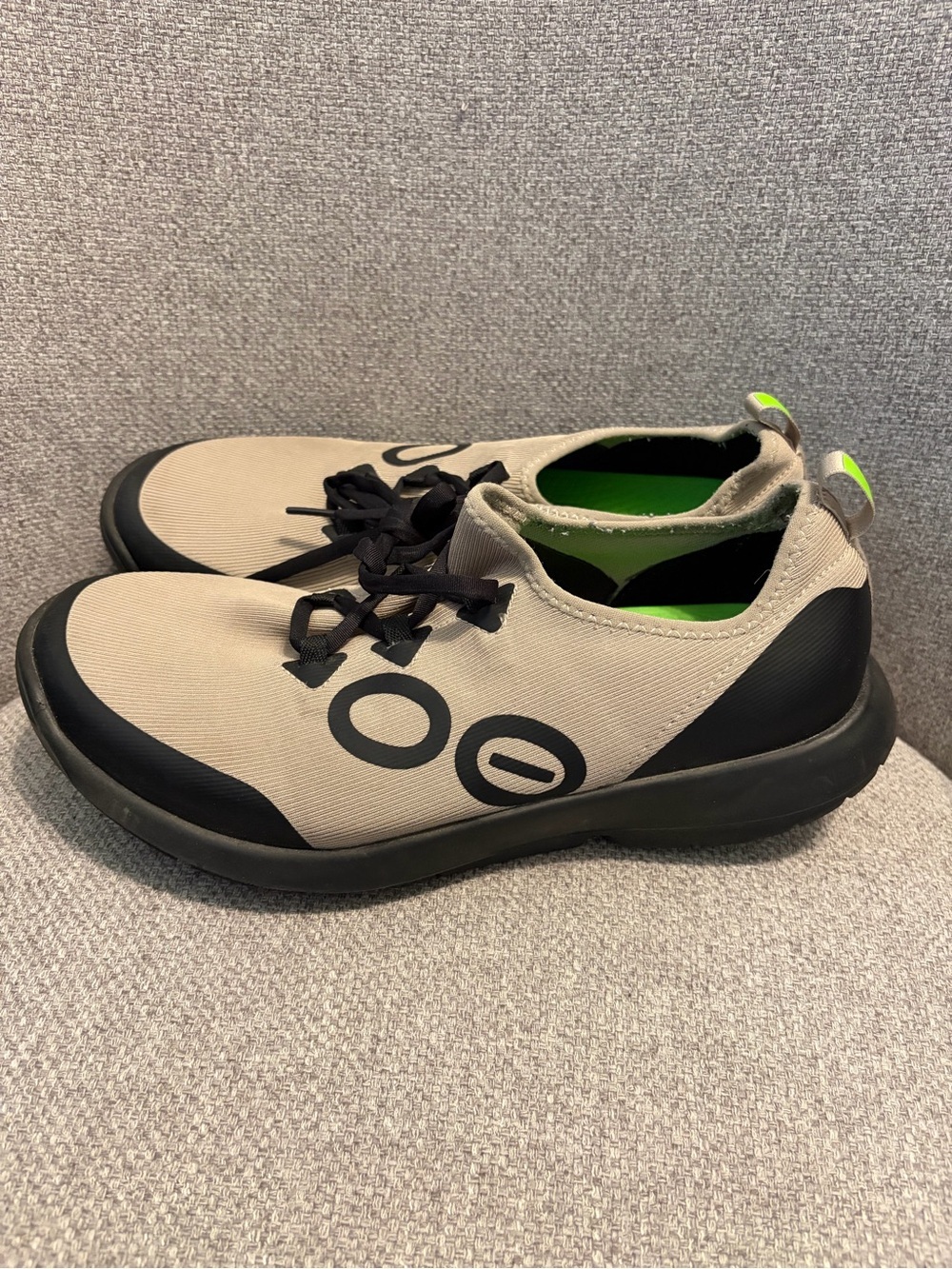 OOFOS- Sport LS recovery shoes in the
"Nomad" colorway.